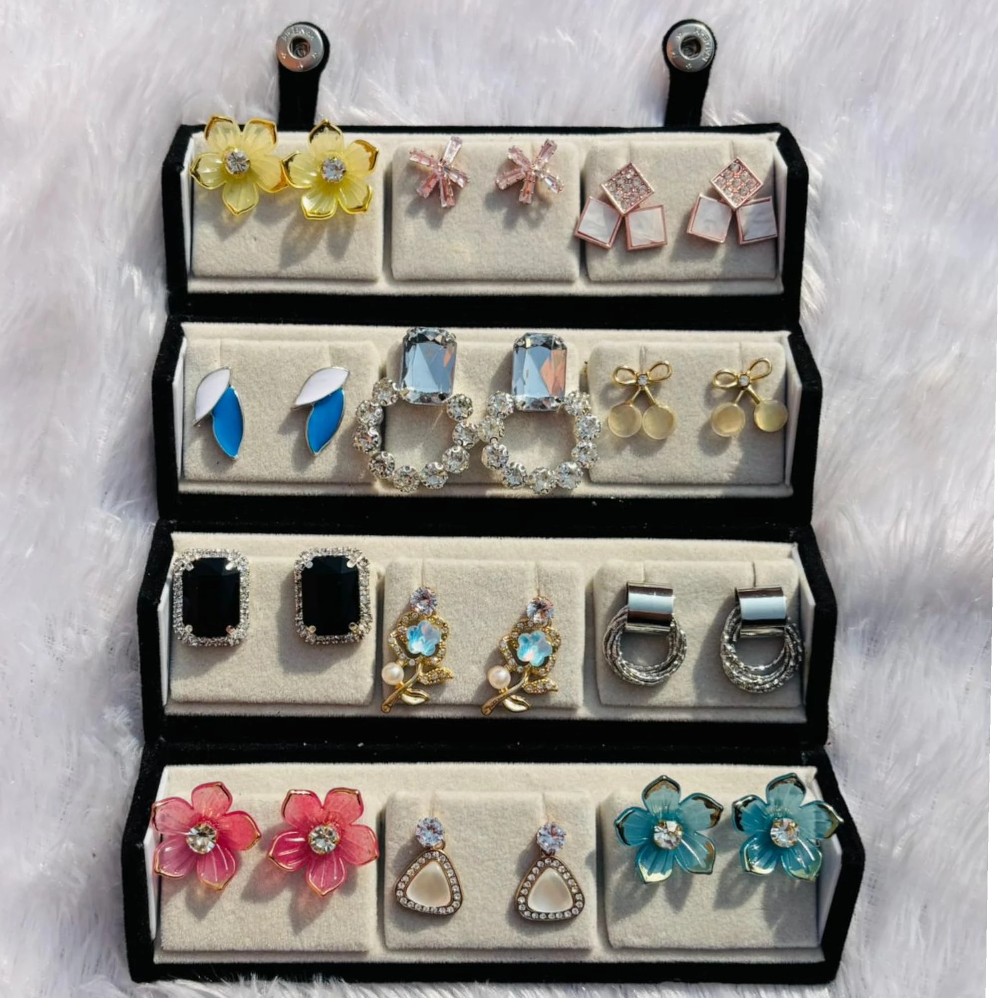 Women Earrings Set